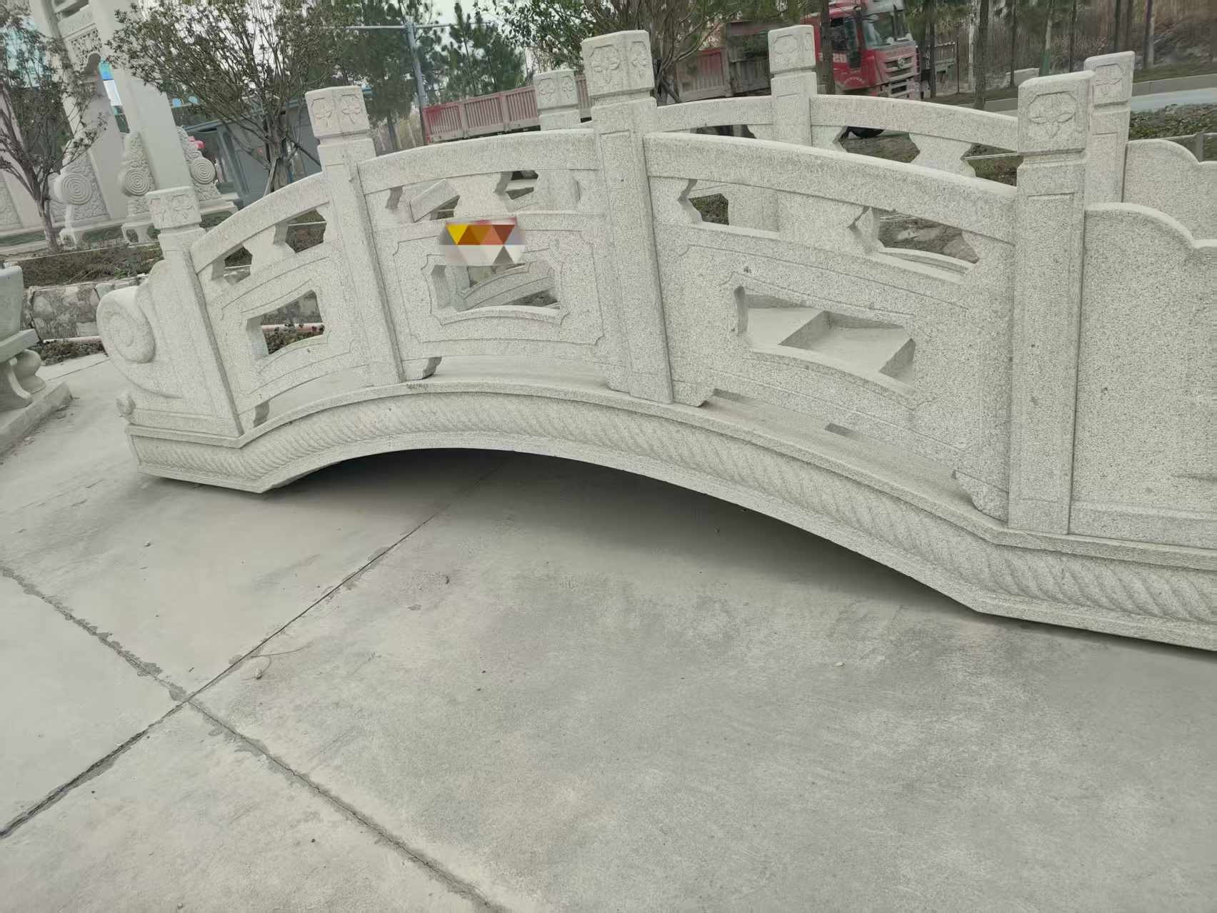 黑河芝麻白拱桥，石桥