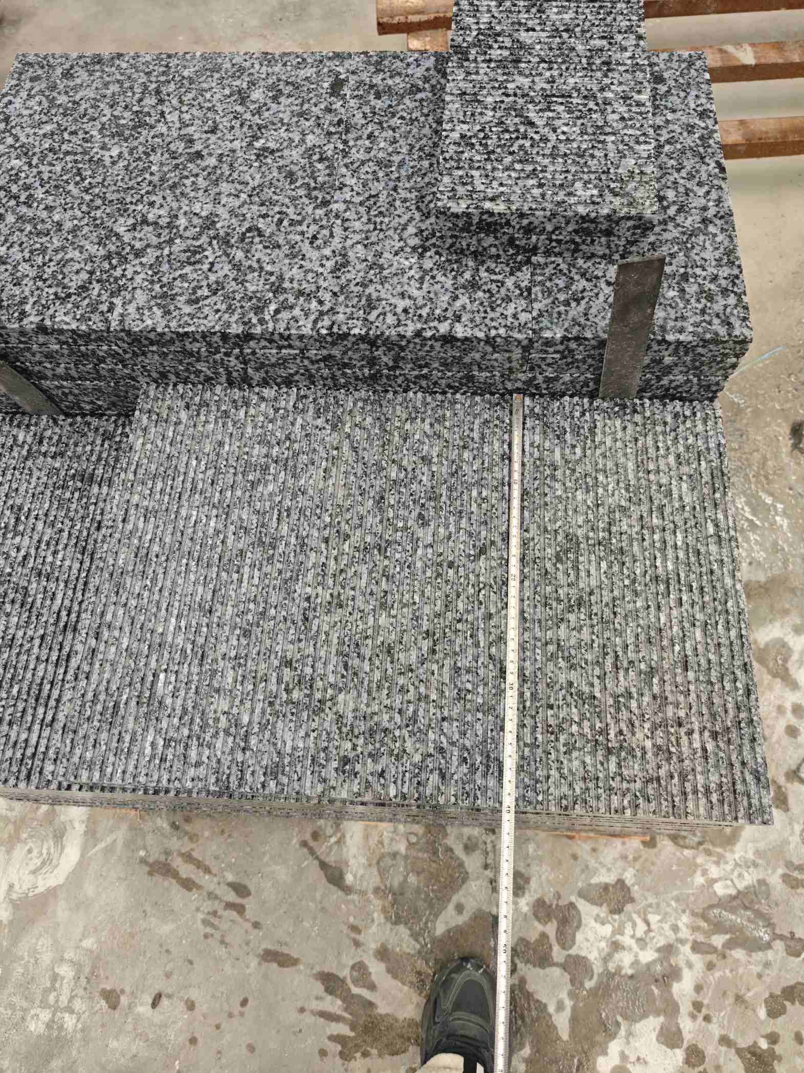 黑河芝麻黑拉丝面